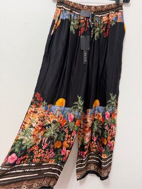NWT NT BY AMATI Womens Black Sahara  Floral Border Maxi pants